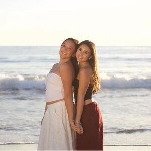 Meet your Posher, Stella